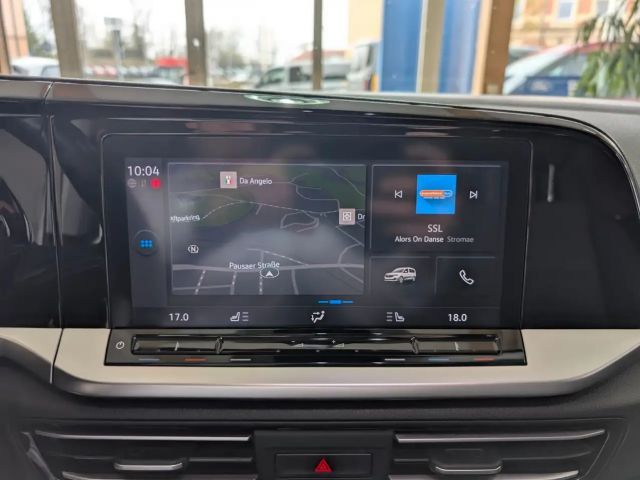 Ford Grand Tourneo