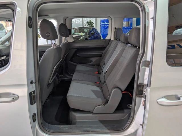 Ford Grand Tourneo