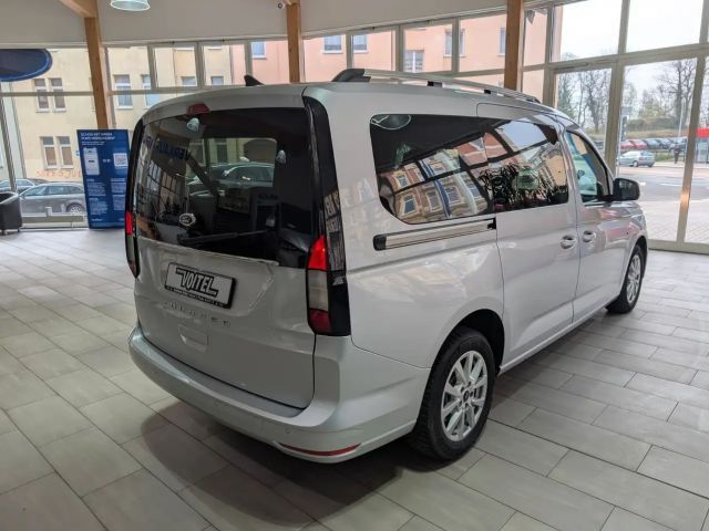 Ford Grand Tourneo
