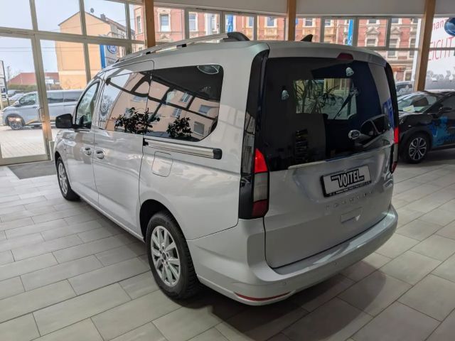 Ford Grand Tourneo