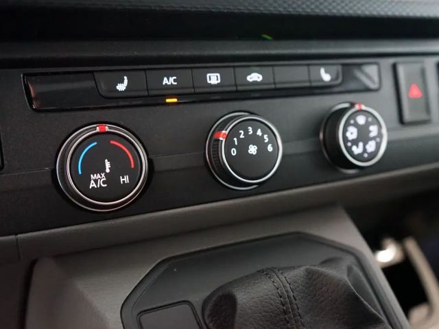 Volkswagen T6 Caravelle