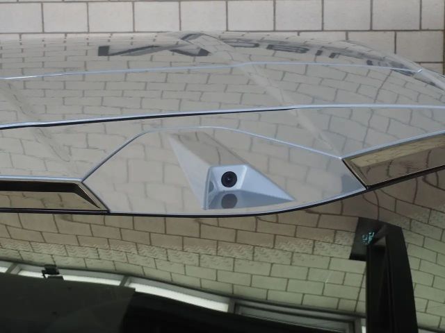 Corvette C8