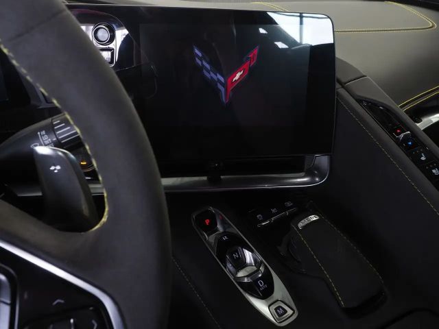 Corvette C8