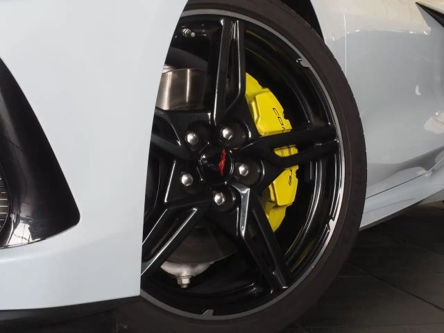 Corvette C8
