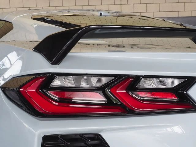 Corvette C8