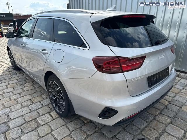 Kia Ceed SW / cee'd SW