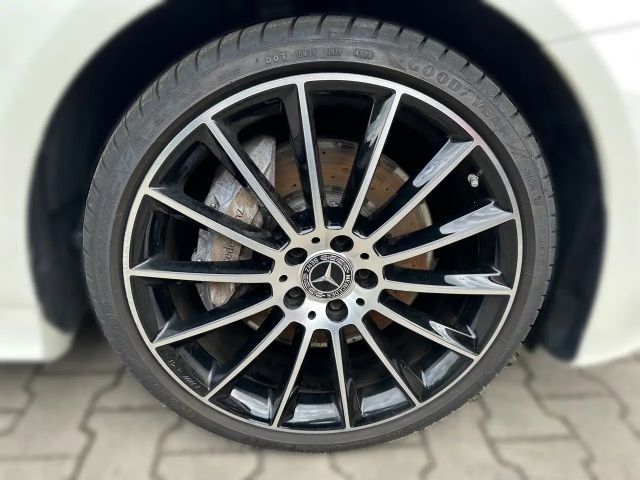 Mercedes-Benz E 400