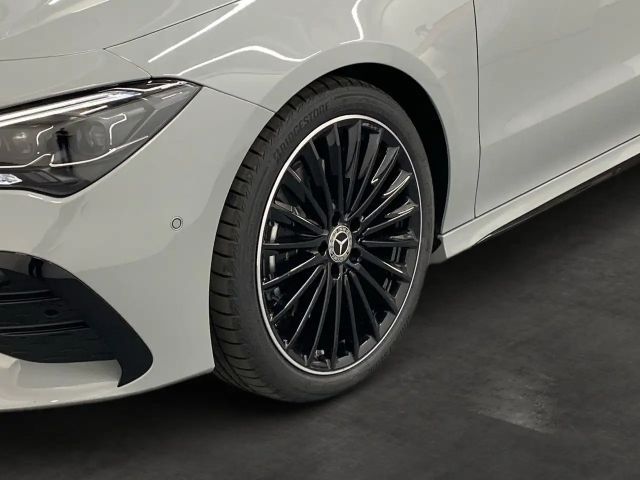 Mercedes-Benz CLA 220