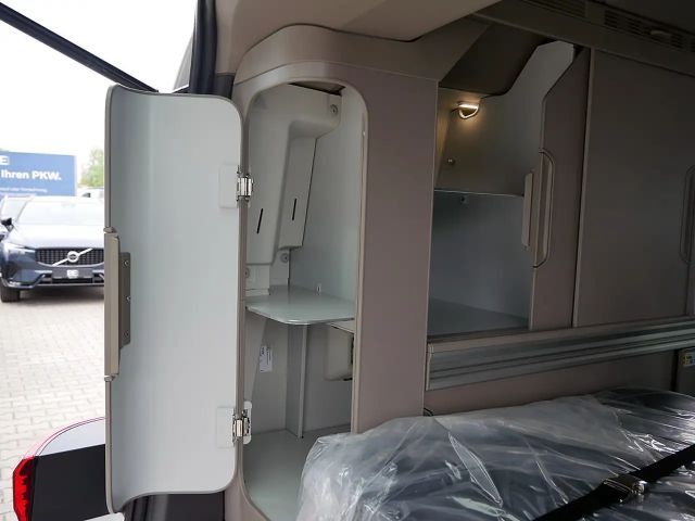 Volkswagen T7 California