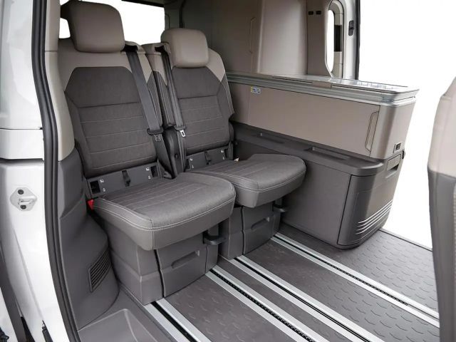 Volkswagen T7 California