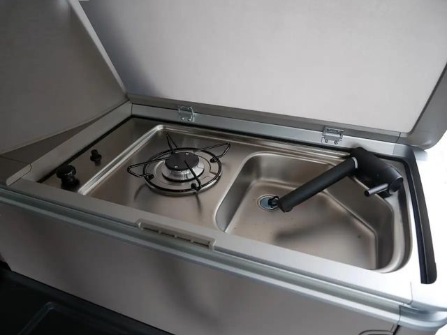 Volkswagen T7 California