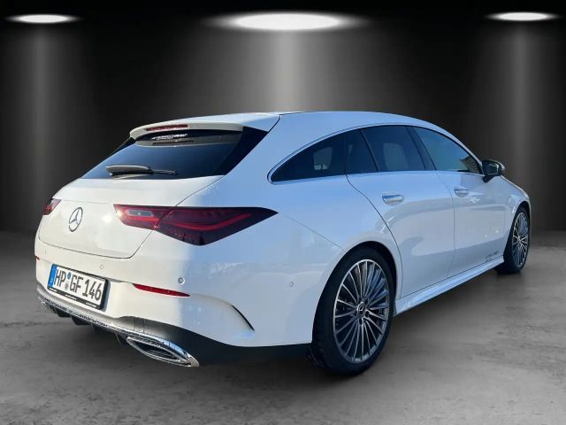 Mercedes-Benz CLA 220