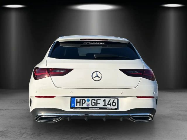 Mercedes-Benz CLA 220