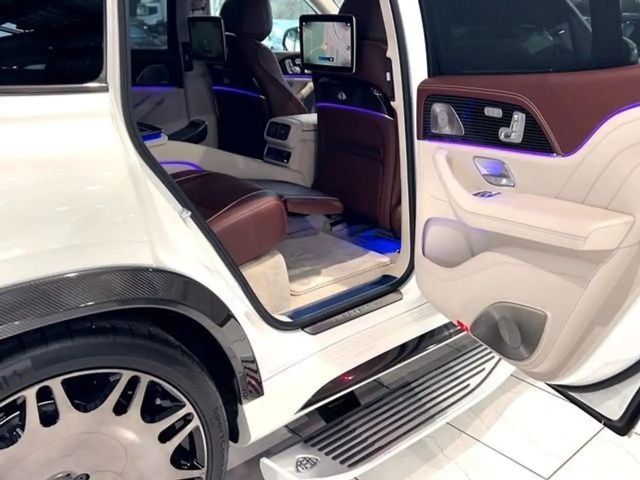 Mercedes-Benz GLS 600