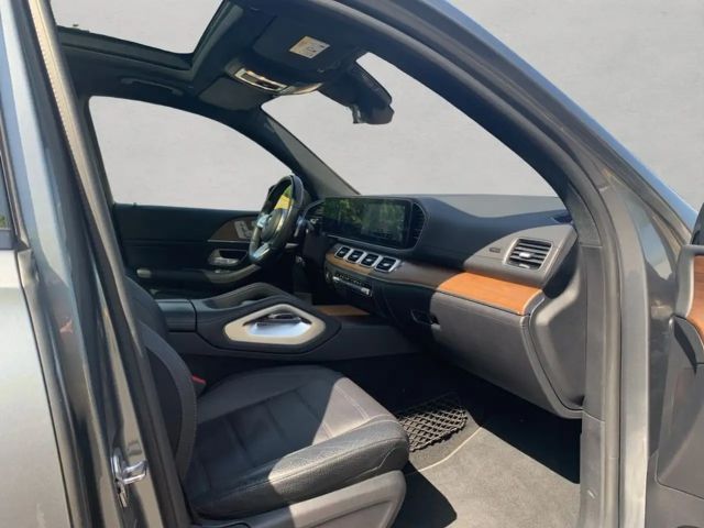 Mercedes-Benz GLS 400