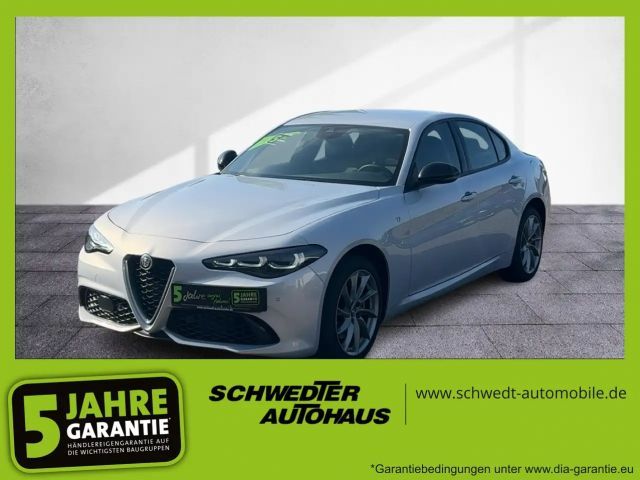 Alfa Romeo Giulia 2024 Benzine