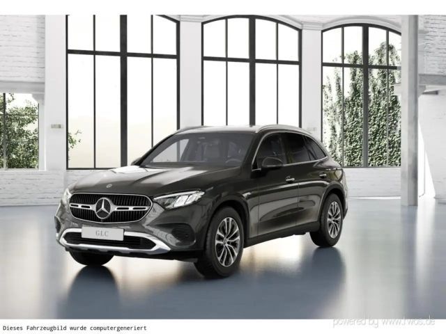 Mercedes-Benz GLC 200 2024 Benzine