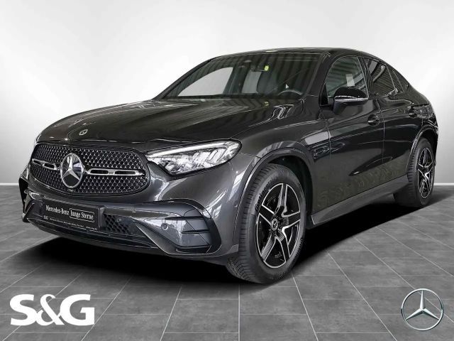 Mercedes-Benz GLC 200 2023 Benzine