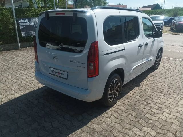 Toyota Proace City