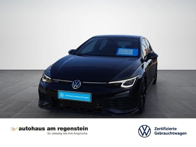 Volkswagen Golf 2022 Benzine