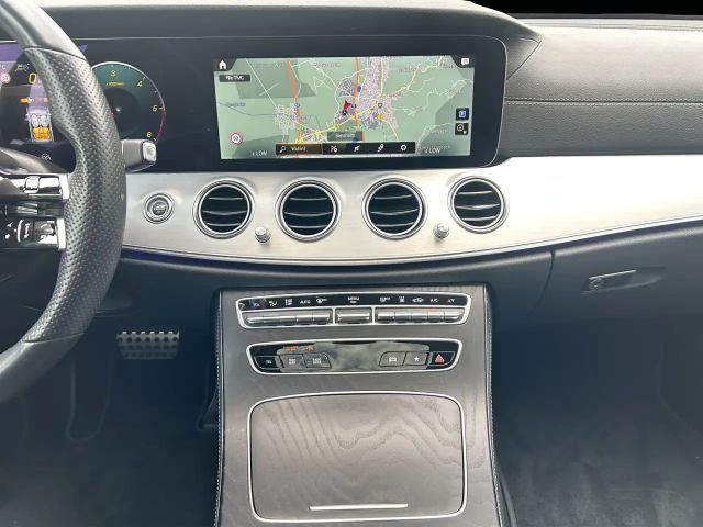 Mercedes-Benz E 400