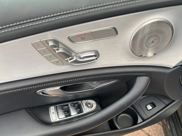 Mercedes-Benz E 400