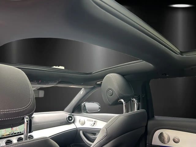 Mercedes-Benz E 400