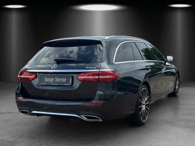Mercedes-Benz E 400