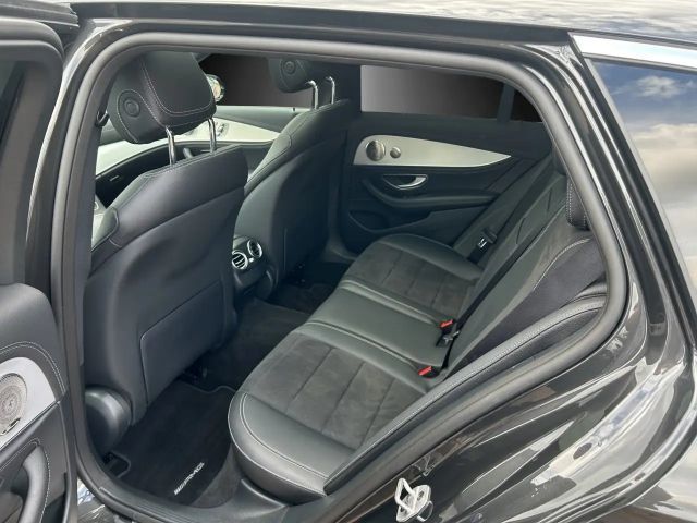 Mercedes-Benz E 400