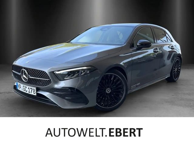 Mercedes-Benz A 200 AMG Pano KeyGO NIGHT Totwinkel KAMERA 2024 Benzine