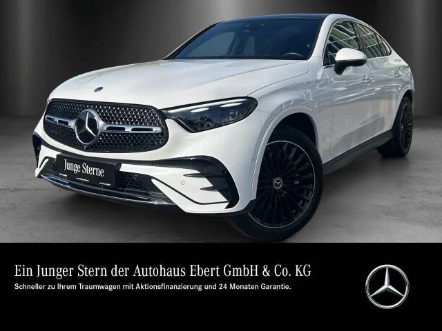 Mercedes-Benz GLC 300 Cpé AMG Prem+ AIRMATIC Sitzklima AHK 20" 2023 Benzine