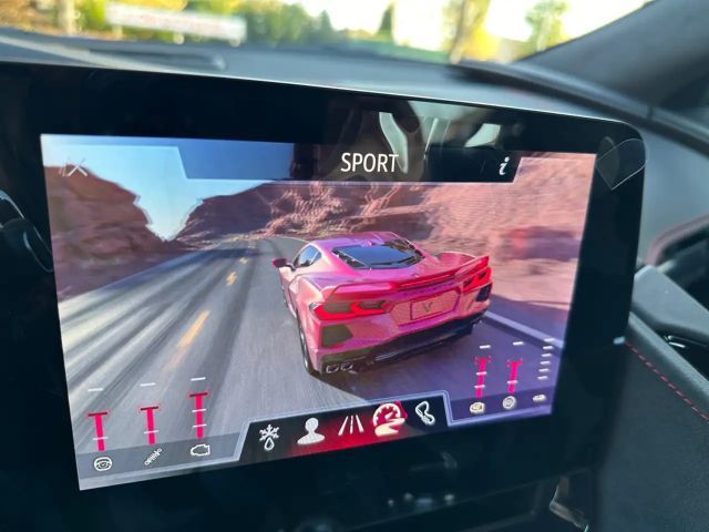 Corvette C8