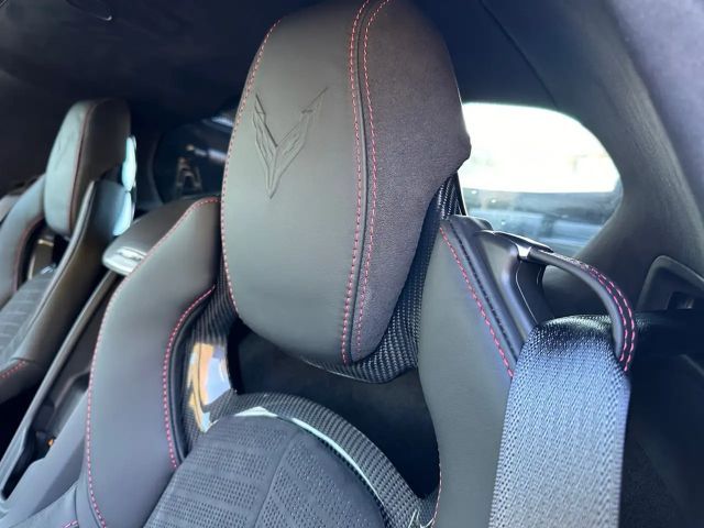 Corvette C8