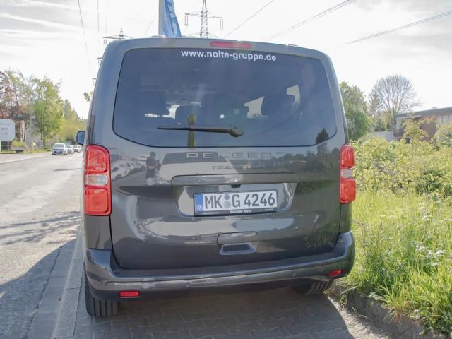 Peugeot Traveller