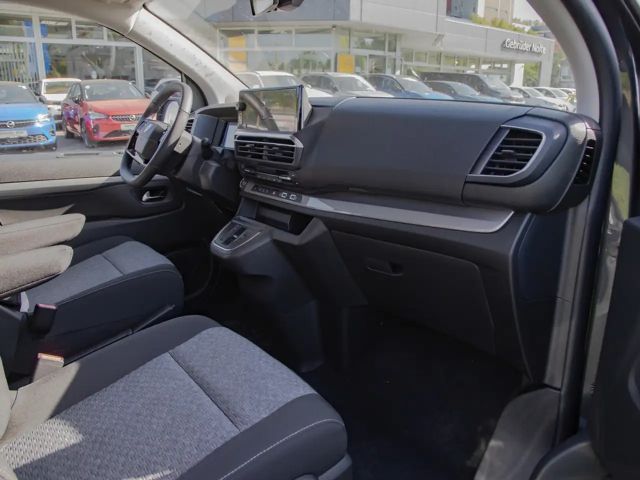 Peugeot Traveller