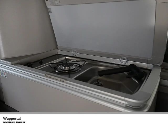 Volkswagen T7 California