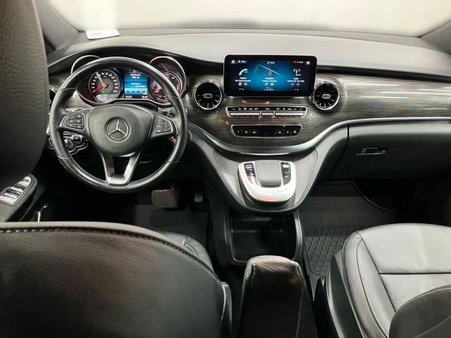 Mercedes-Benz EQV 300
