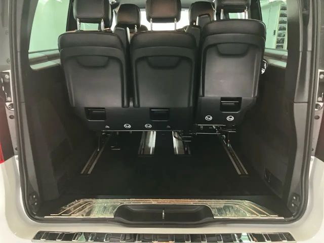 Mercedes-Benz EQV 300