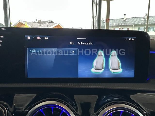 Mercedes-Benz CLA 180