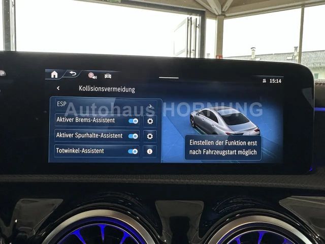 Mercedes-Benz CLA 180