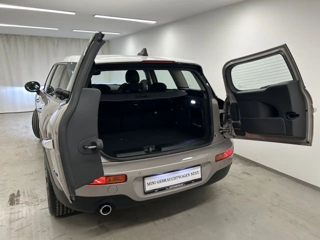MINI Cooper Clubman