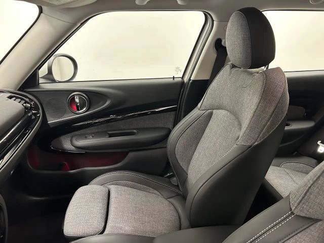 MINI Cooper Clubman