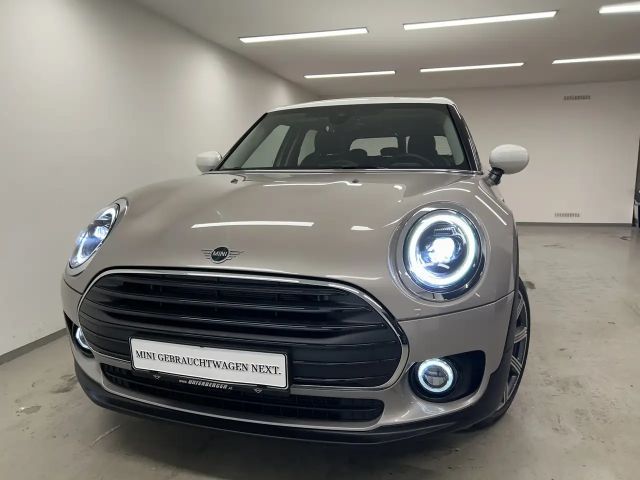 MINI Cooper Clubman