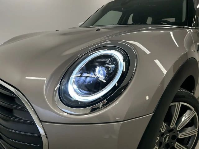 MINI Cooper Clubman