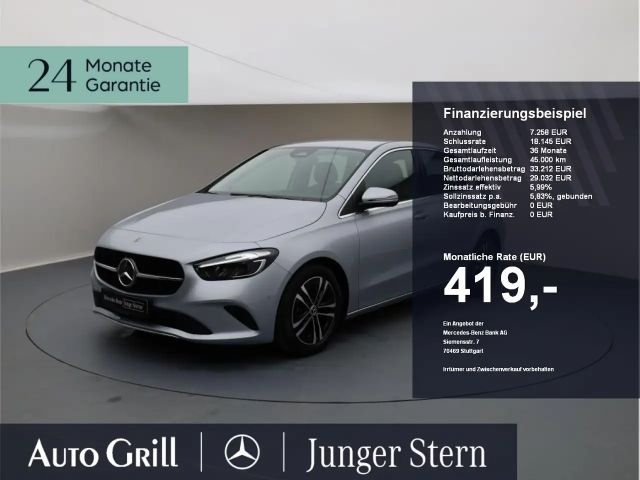 Mercedes-Benz B 220