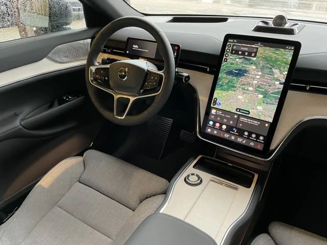Volvo EX90