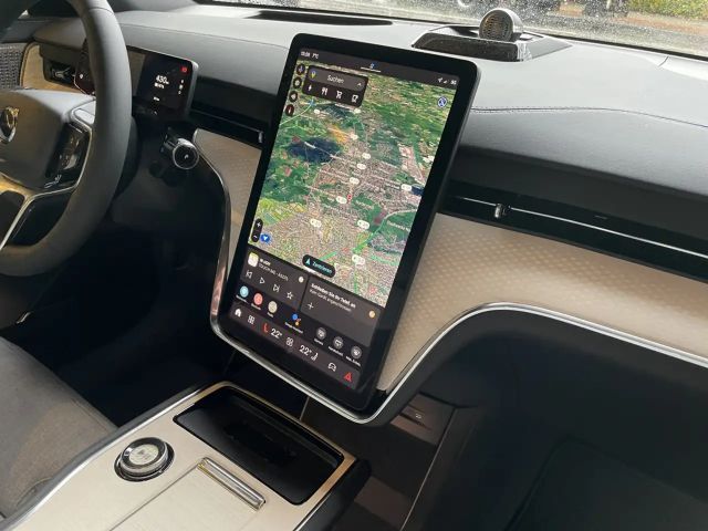 Volvo EX90