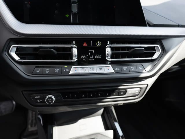 BMW 128