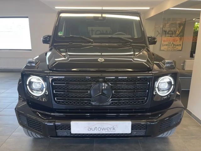 Mercedes-Benz G 400
