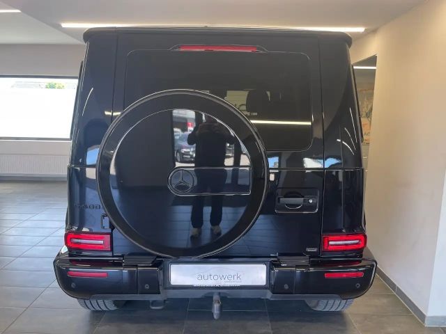 Mercedes-Benz G 400